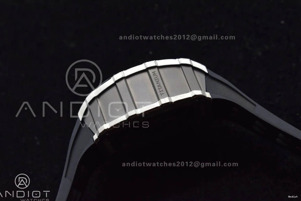 V3 Best KVF Crystal RM011 Black on Edition Chrono Black SS A7750 Dial 1:1 Strap Rubber 0901